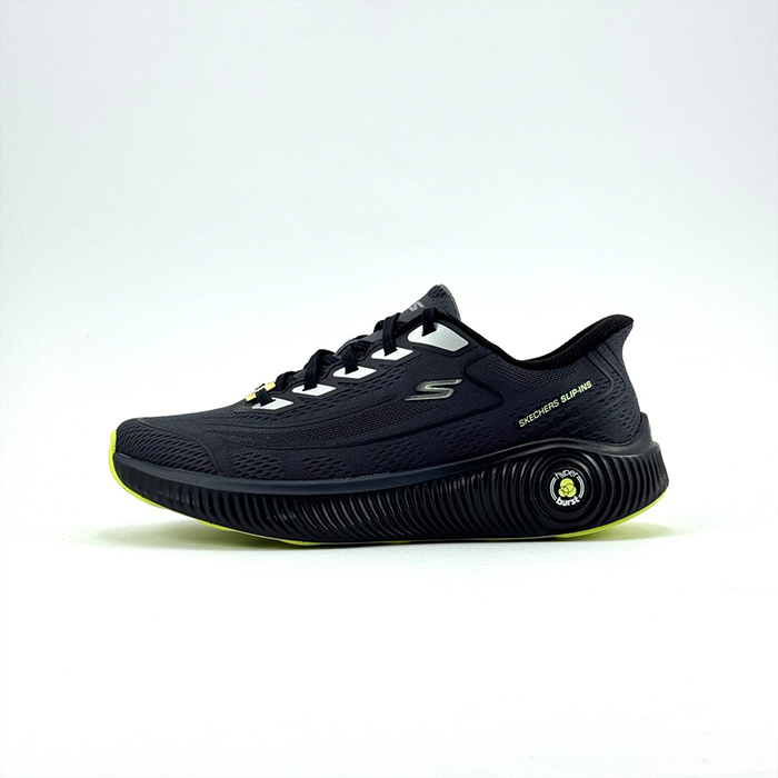 سا کتونی SKECHERS مدل GO RUN Anywhere اورجینال - Image 1